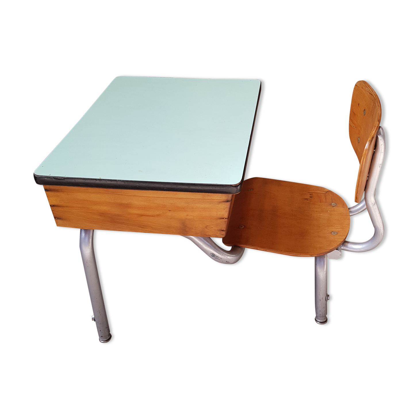 One-piece school desk