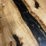 Oak resin table