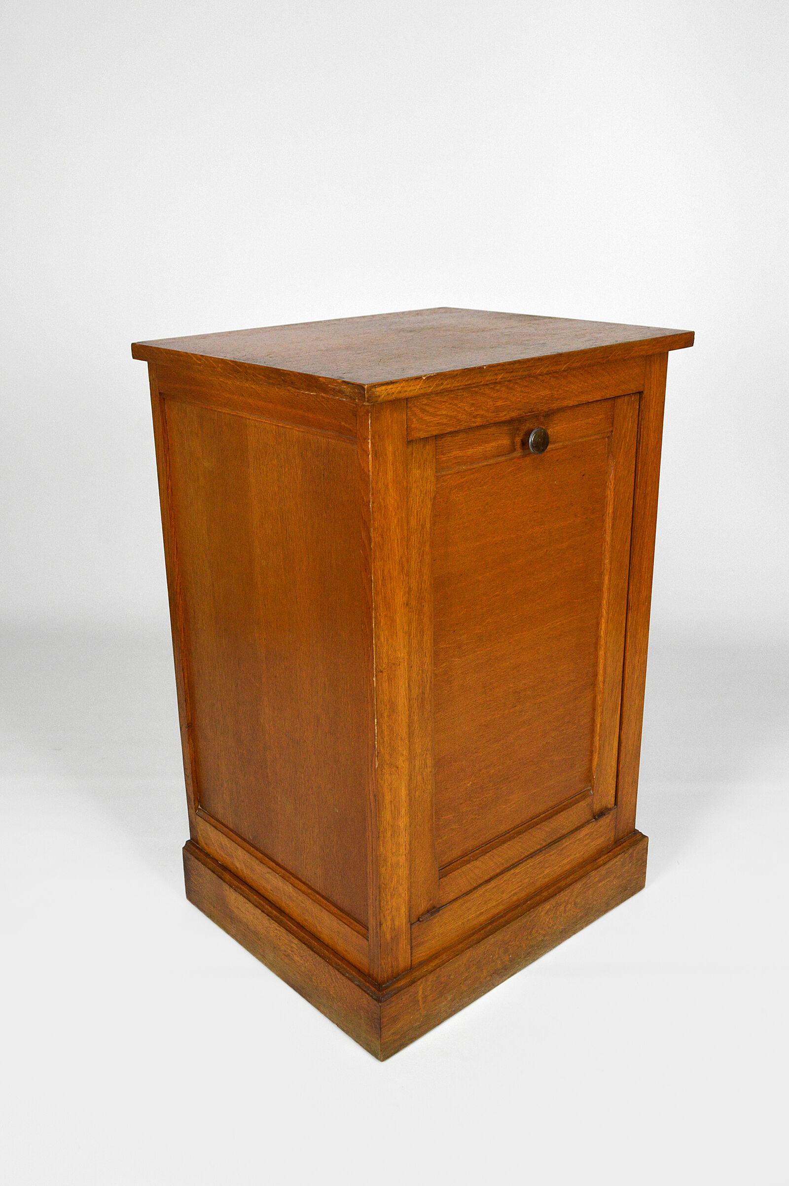Oak storage bin around 1930