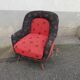 Fauteuil année 50 rouge et noir pieds compas