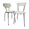 2 chaises en formica vert clair