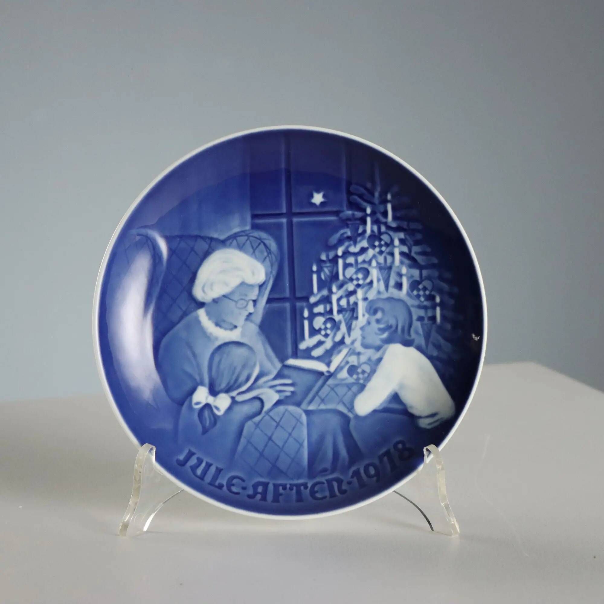 Set of 15 Bing & Grøndahl Copenhagen porcelain plates Denmark '900