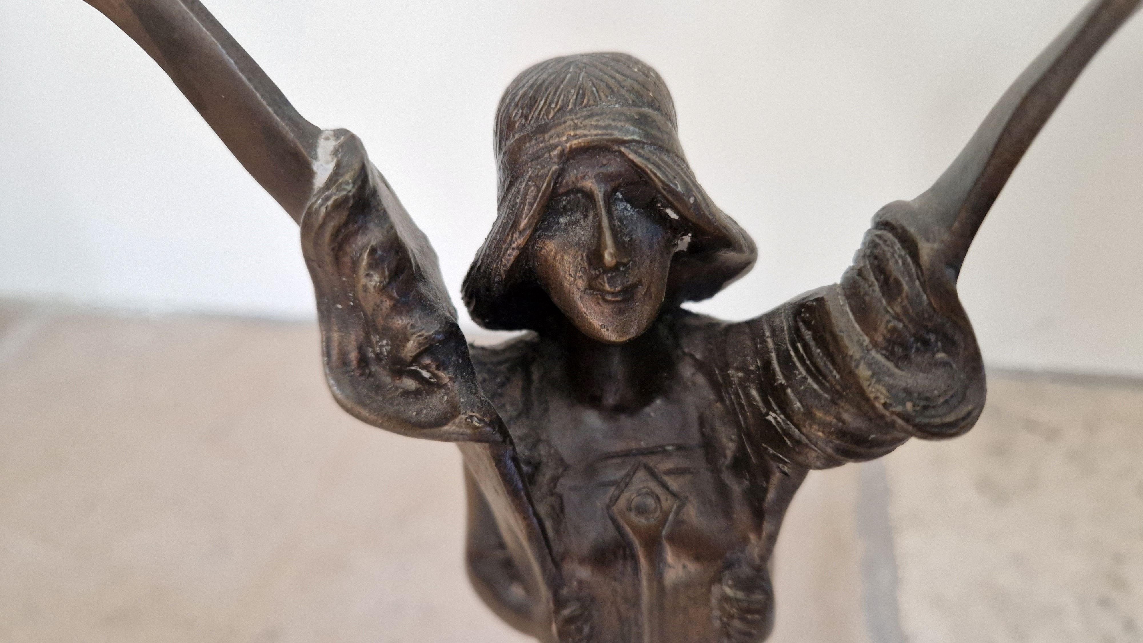 bronze candle holder - art nouveau - signed Jules Moigniez 1902