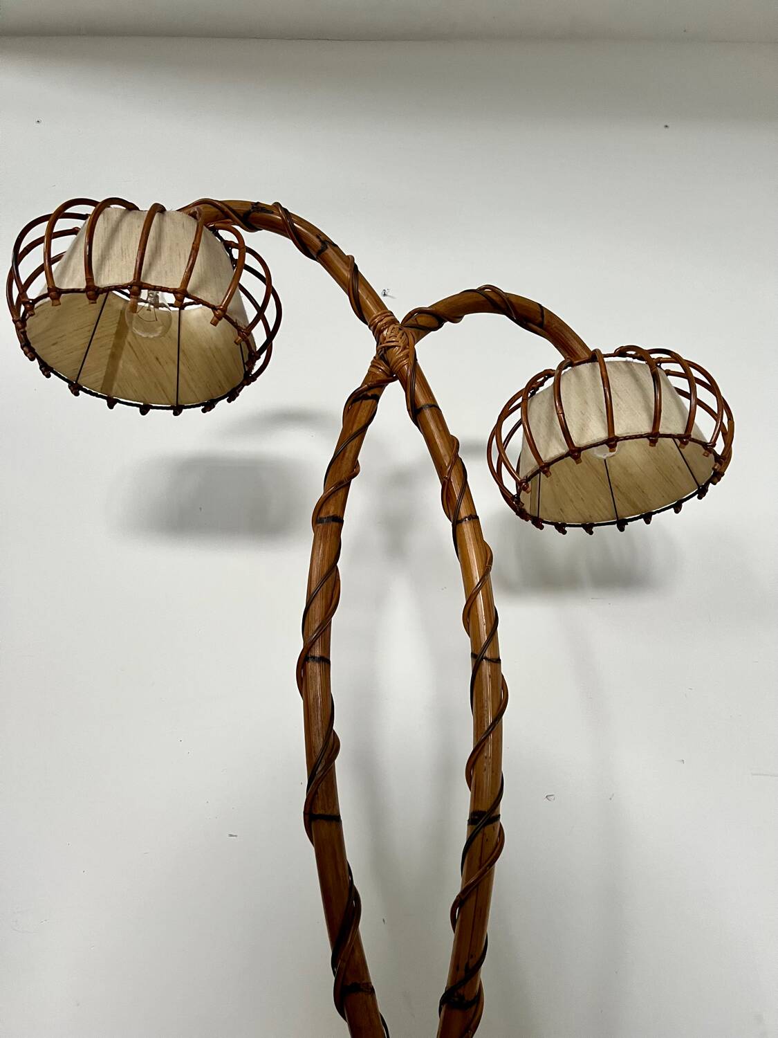 Old bamboo and rattan floor lamp design 60s Louis Sognot vintage lamp