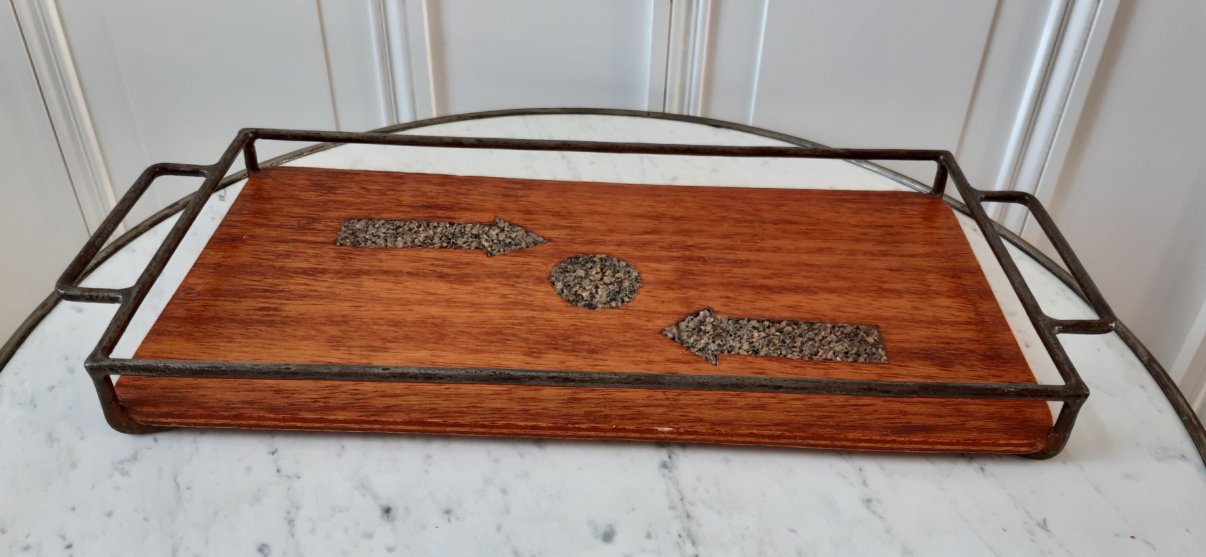 Plateau en bois fer forgé et pierres années 60