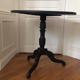 Table 3 feet black
