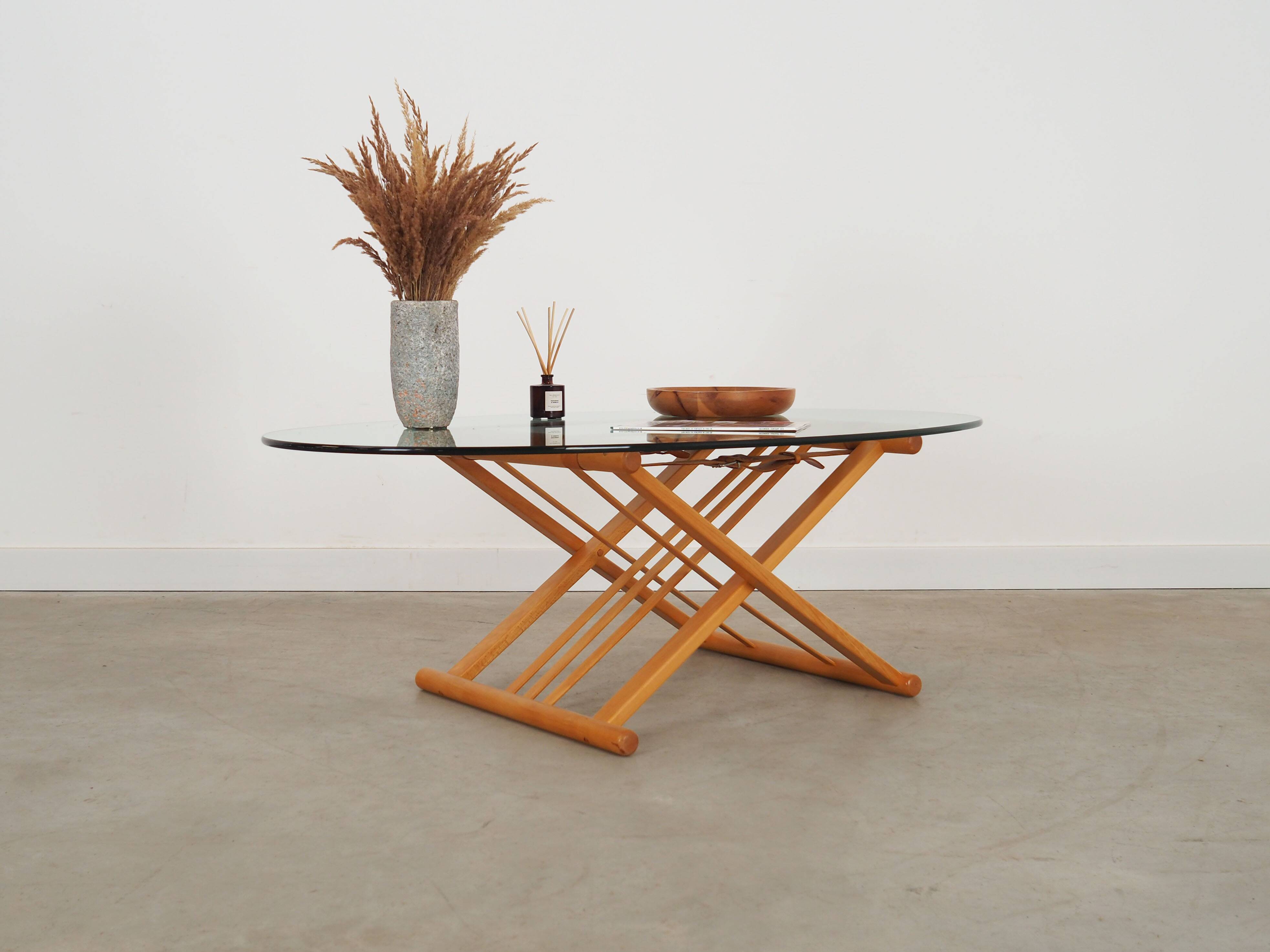 Beech coffee table, Danish design, 1990s, designer: Andreas Hansen, production: Haslev Møbelsnedkeri