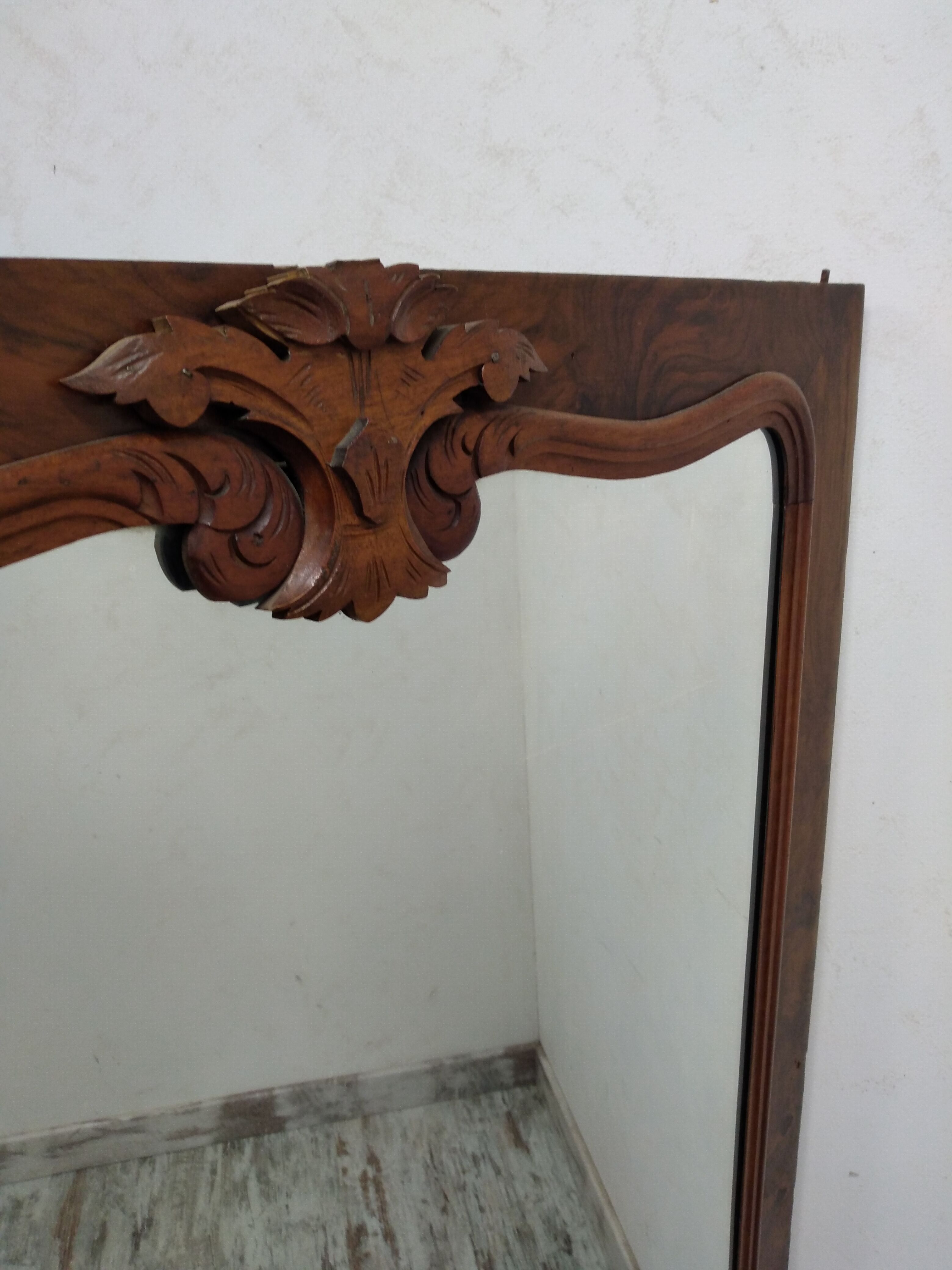 Old bonnet door - mirror