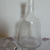 Hand-cut glass decanter, faceted glass cap