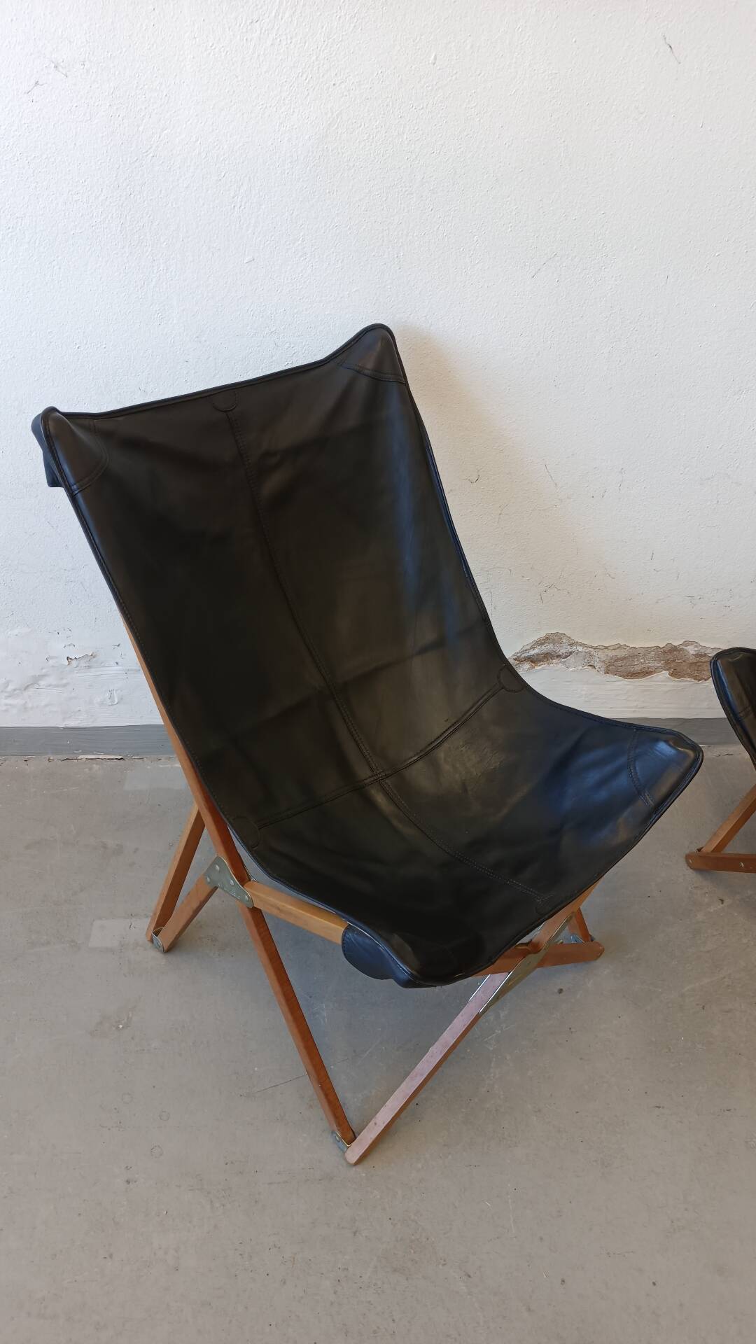 Pair of butterfly chairs