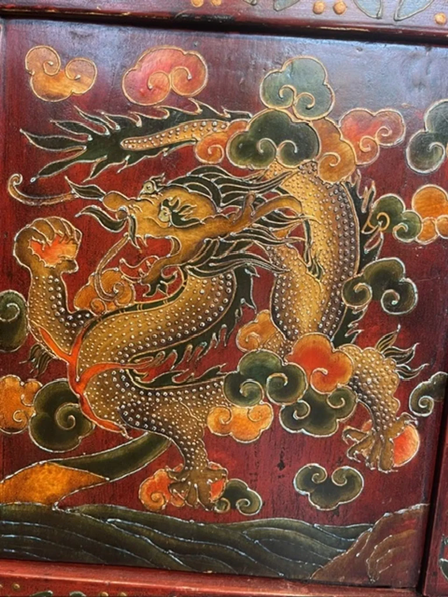 Tibetan buffet motifs