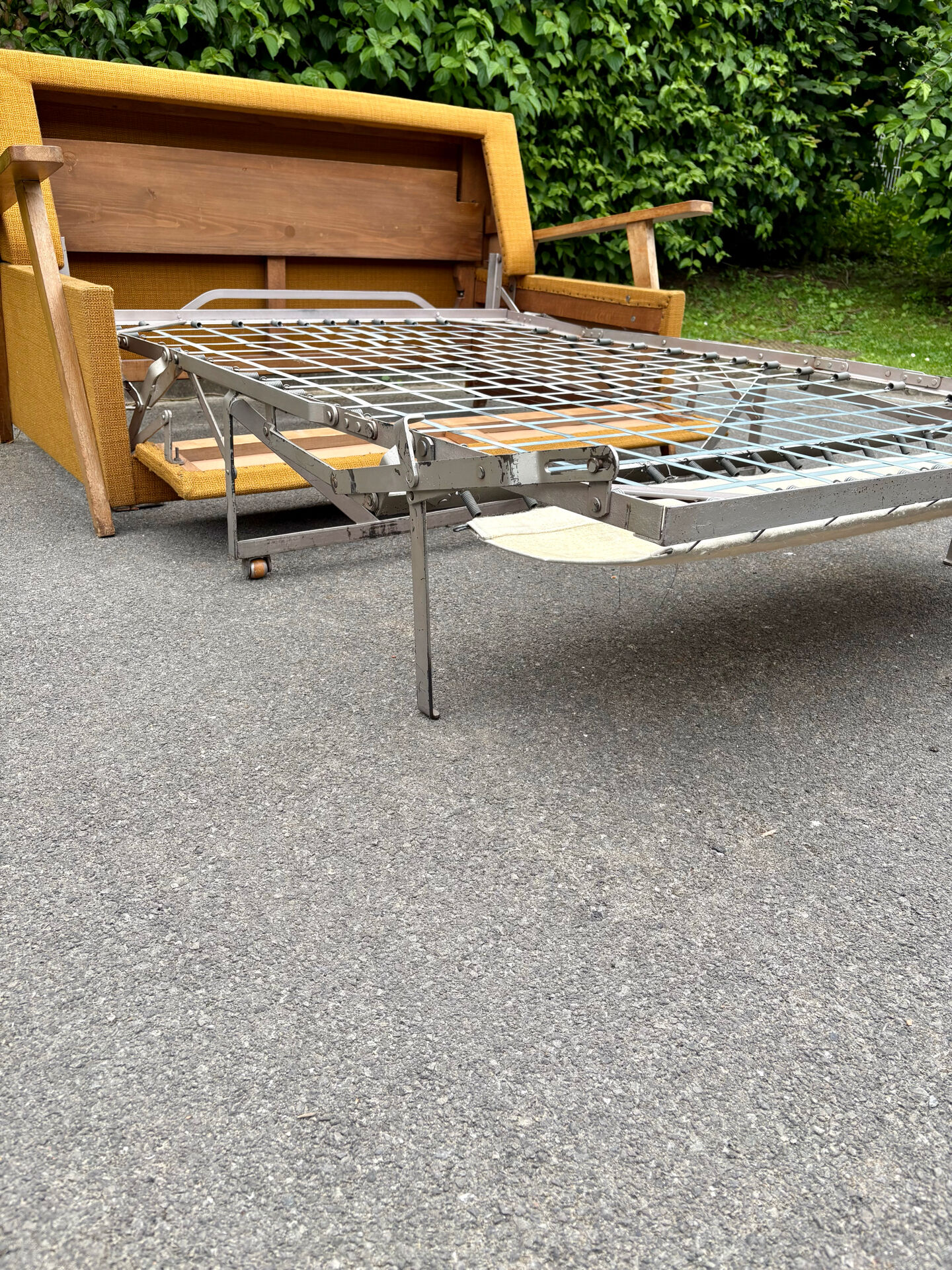 Canapé convertible vintage années 60/70