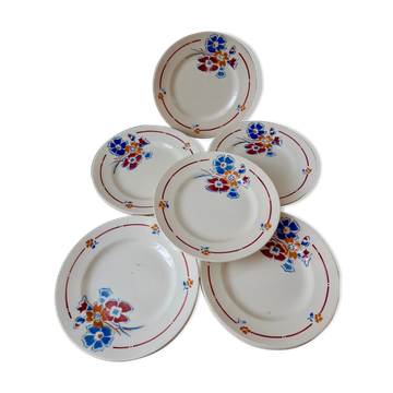 Lot of 10 plates Saint Amand model Valentin