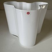 Vase savoy design alvar aalto pour iittalia design annees 70