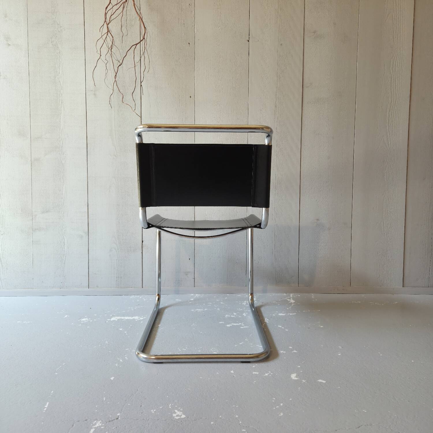 Bauhaus cantilever chairs