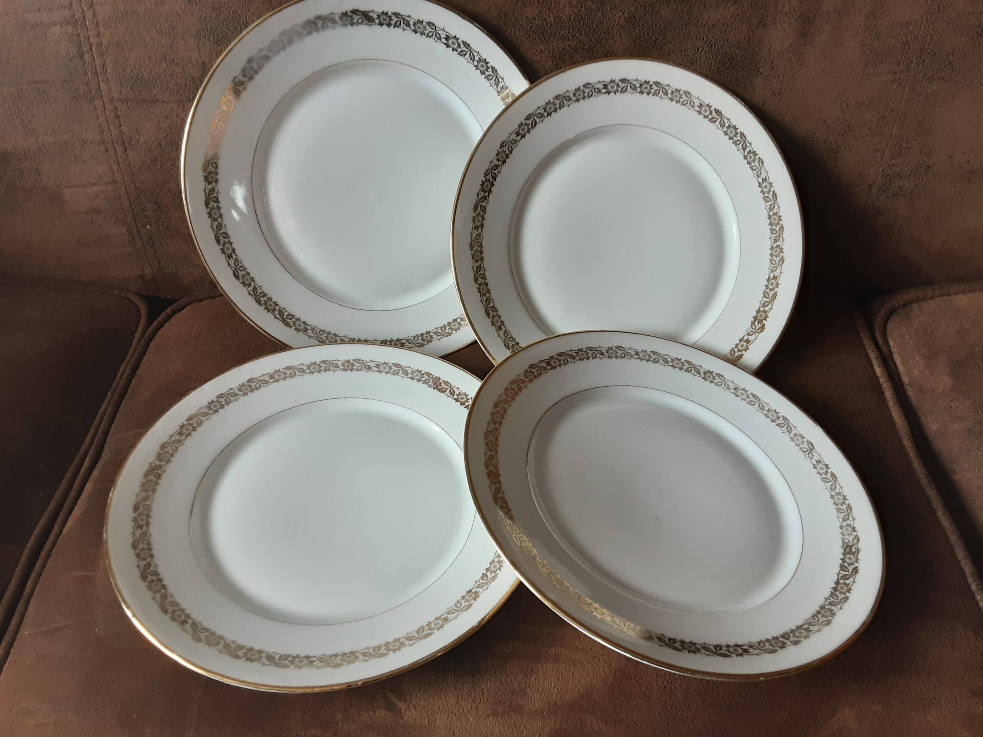 Lot de 4 assiettes  P F C