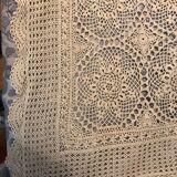 Hand-hook bed cover