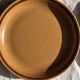 11 assiettes à dessert en grès liseré brun Sarreguemines