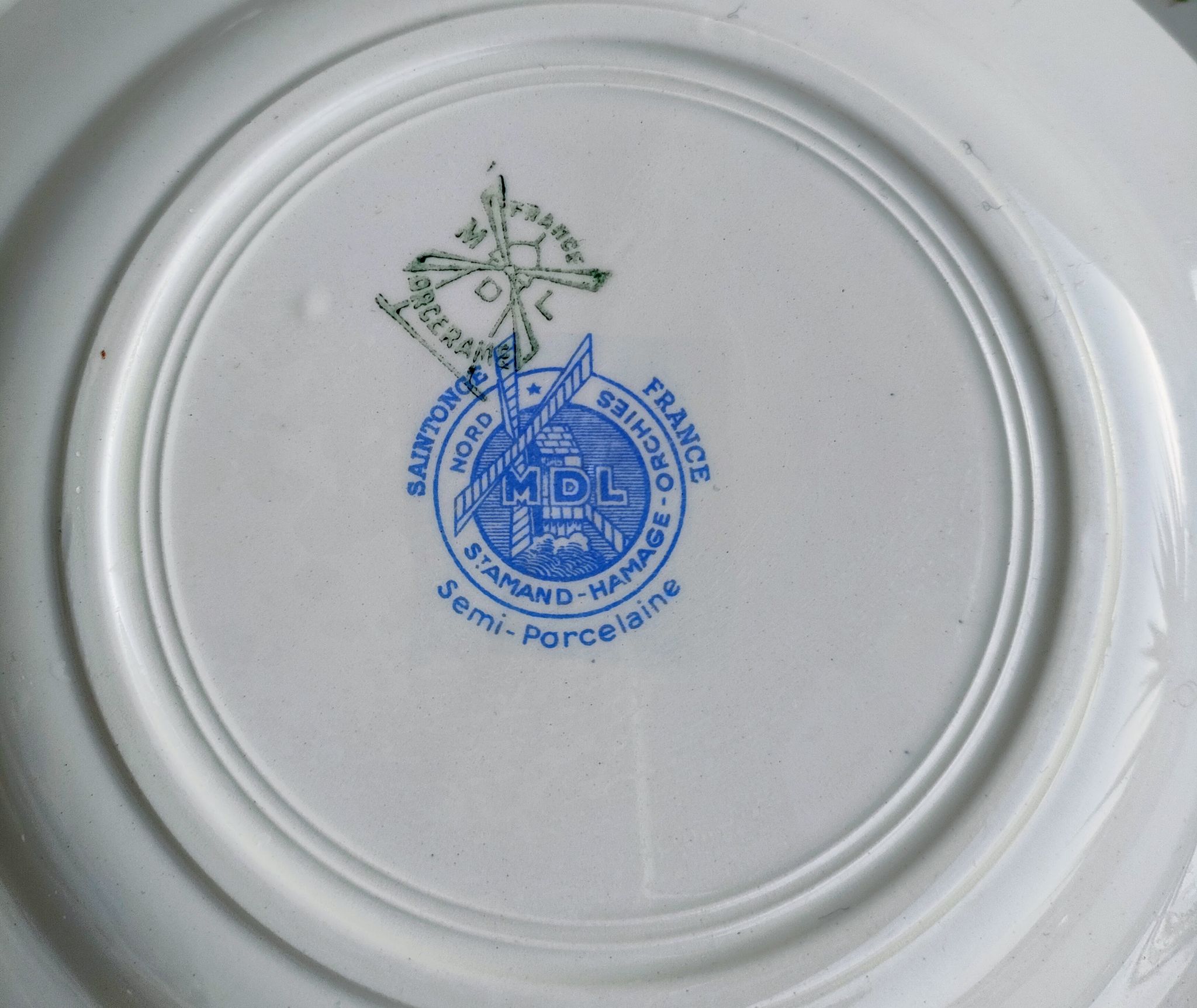 Lot 6 assiettes dessert porcelaine Moulin des Loups