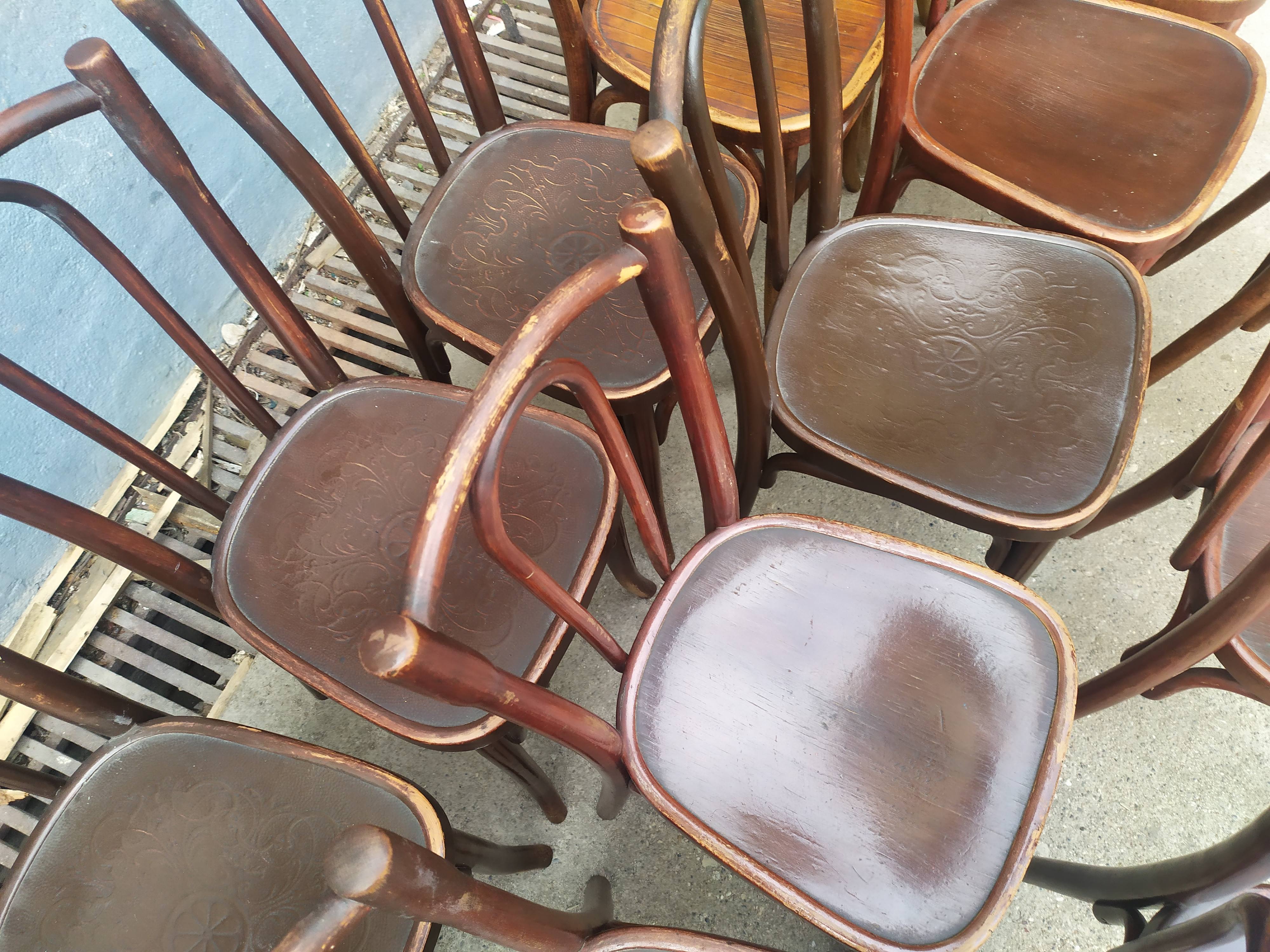 Lot de 16 chaises bistrot
