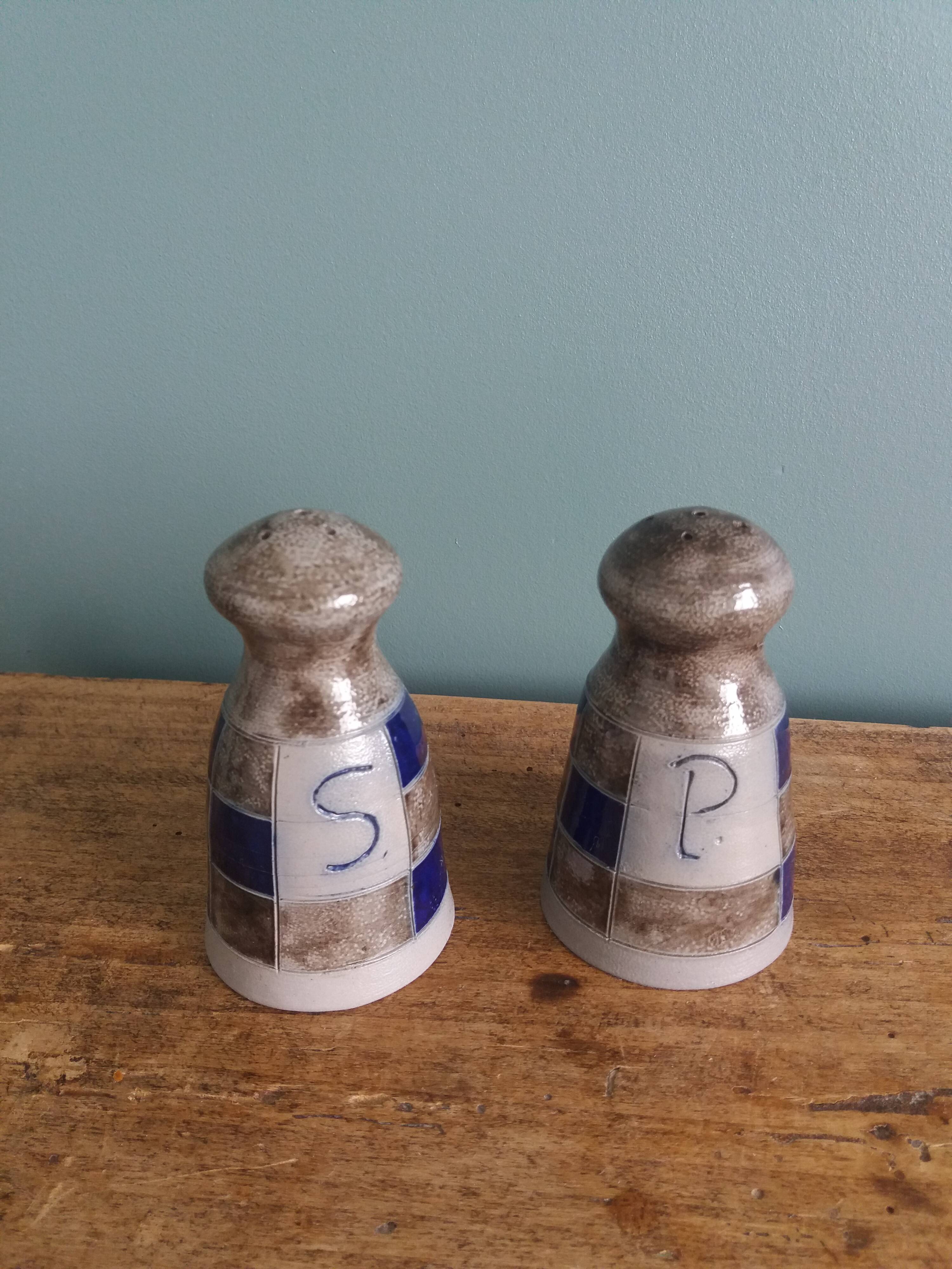 Salt and pepper shakers in Alsace stoneware
