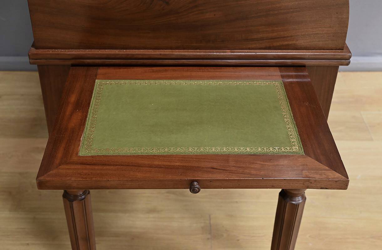 Mahogany Cylinder Desk, Restoration Period – Part 1 of the 19th Century