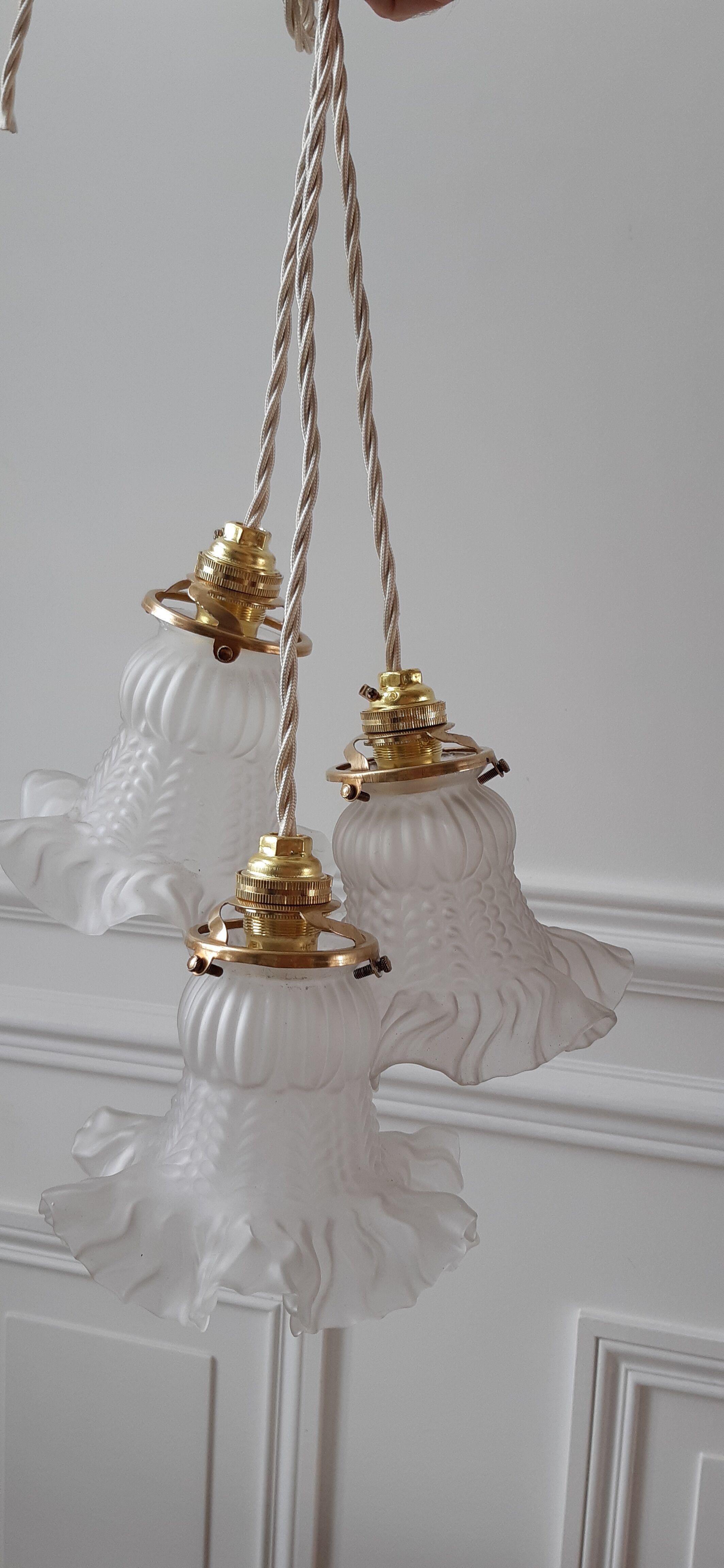 Trio of tulip walking suspensions 40s-50s