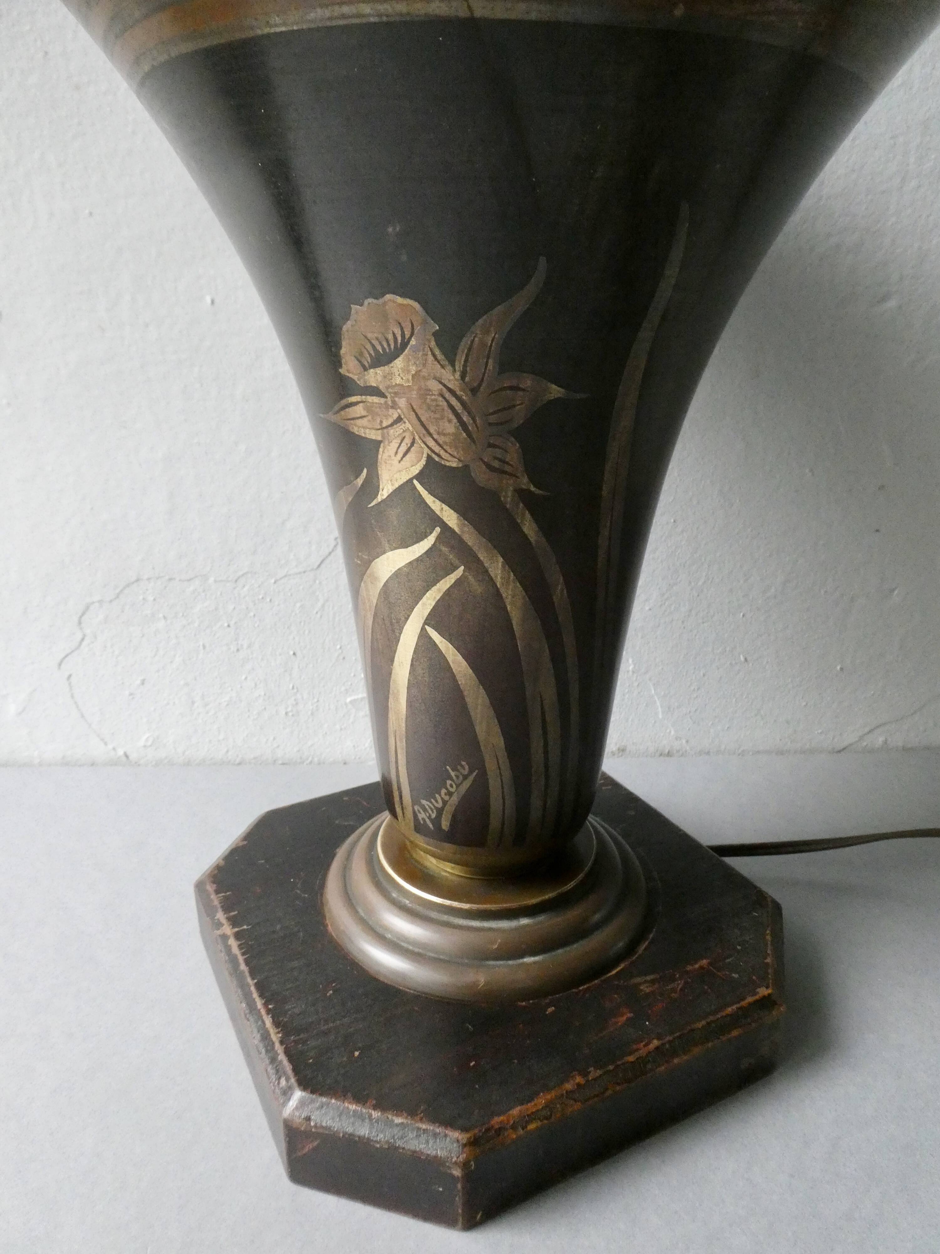 Art Deco cornet lamp, signed A Ducobu, narcissus