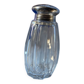 Saupoudreuse à sucre en cristal et métal argenté