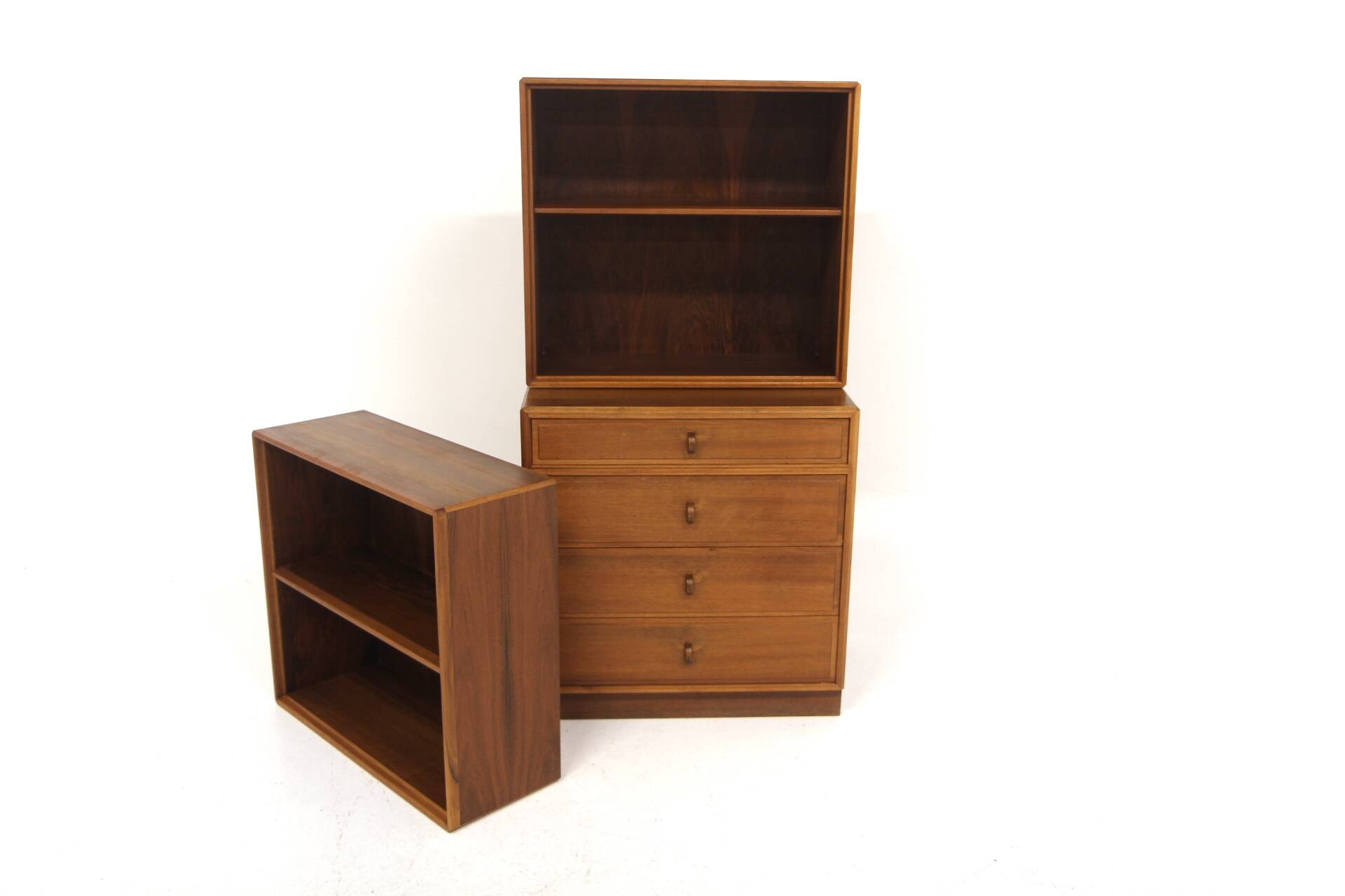 Scandinavian walnut bookcase by Bertil Fridhagen for Bodafors, Sweden, 1960