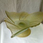 Frosted glass fruit bowl, contemporary piece from the 20th century.