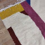 Handcrafted moroccan berber rug 224 x 154 cm