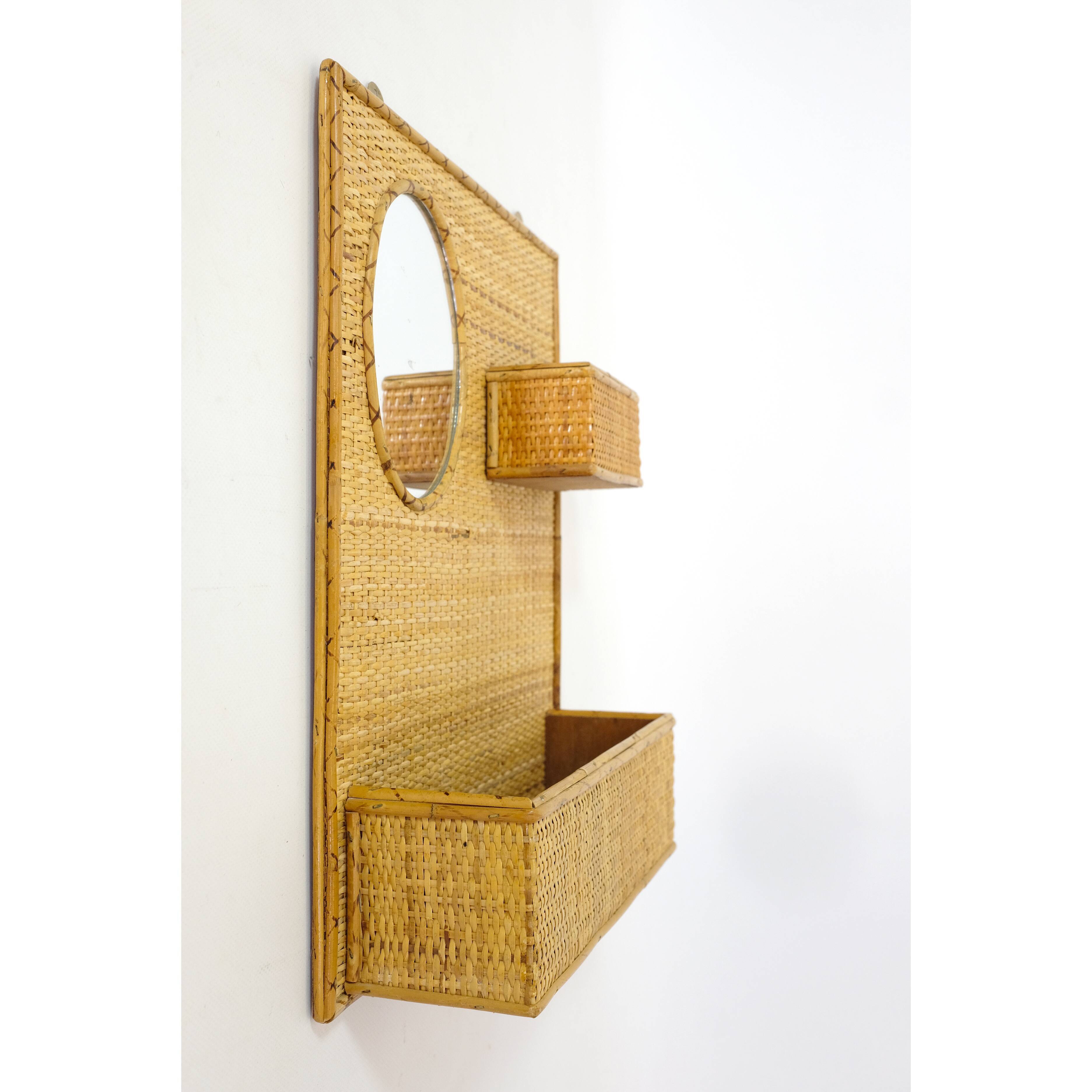 Empty wall pocket and mirror from the 60/70