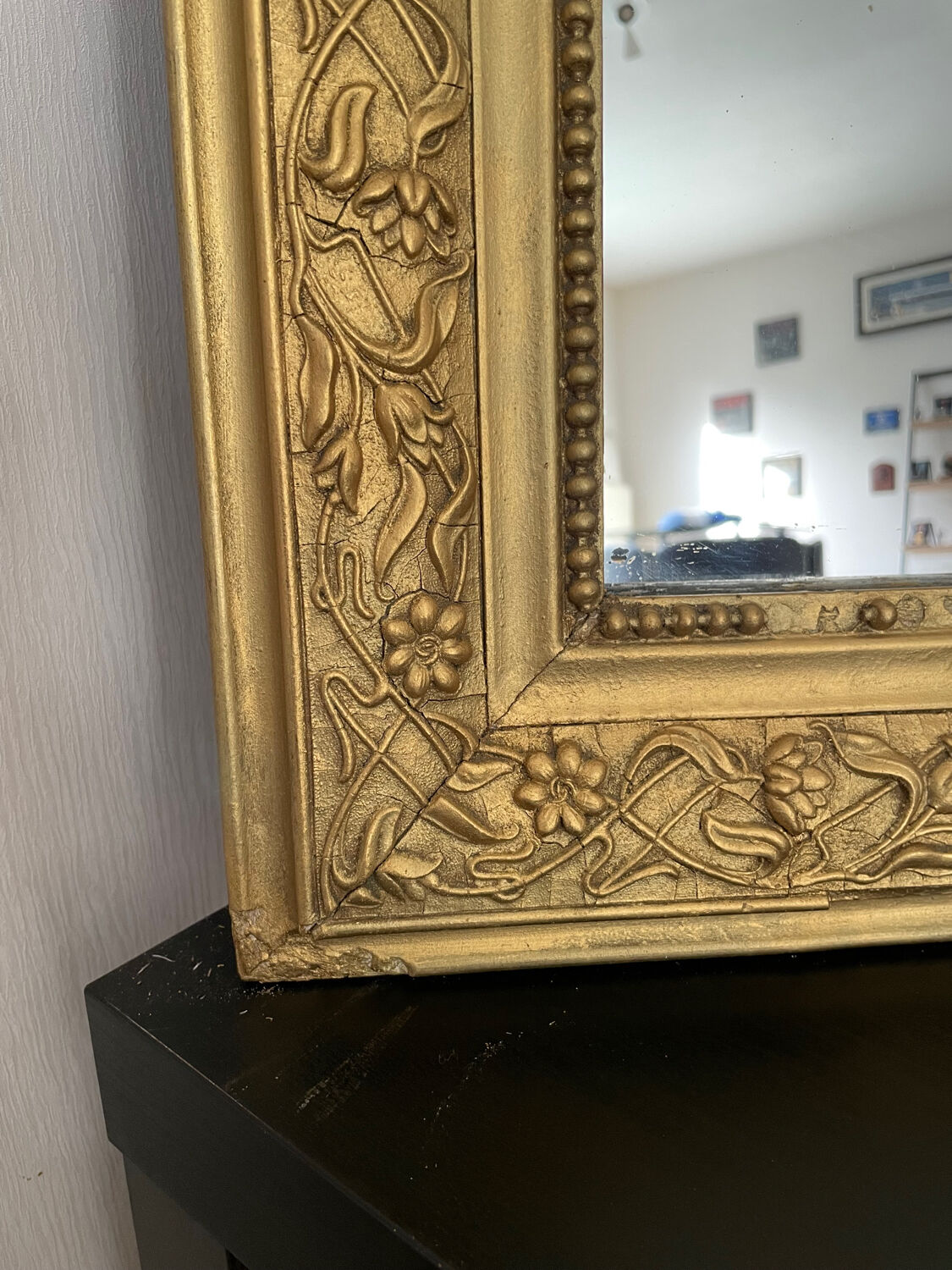 Antique Louis-Philippe carved mirror 90x65 cm