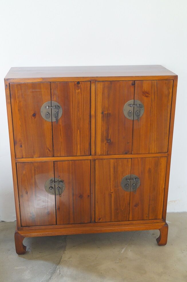 Japanese cabinet 1980