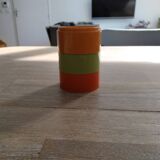 3 vintage typperware egg cups