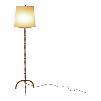 Lampadaire tripode en laiton avec demi-abat-jour