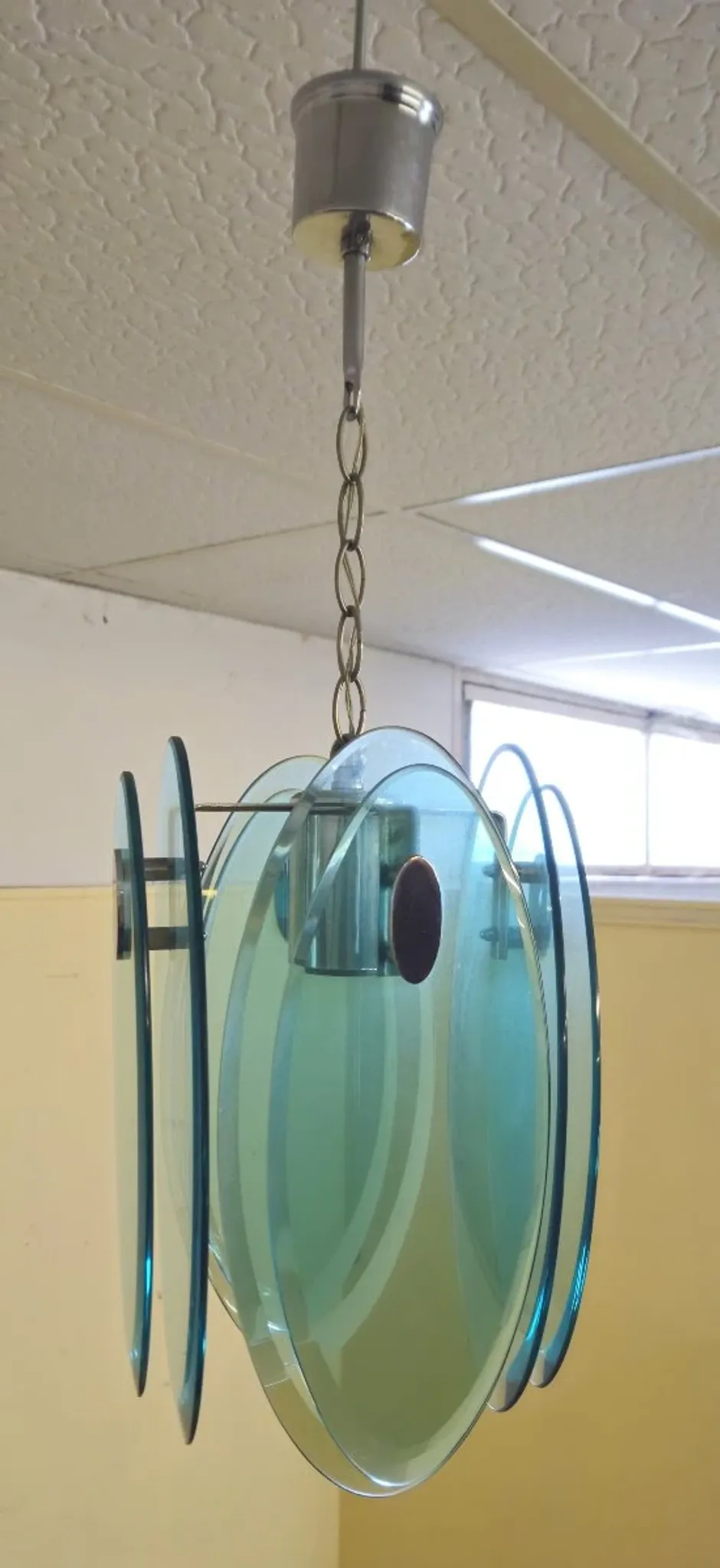 Nilo Veca for Fontana Arte: Vintage design pendant light in smoked green glass.