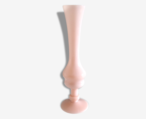 Vase soliflore ancien en opaline rose pâle | Selency