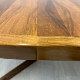 Extending table