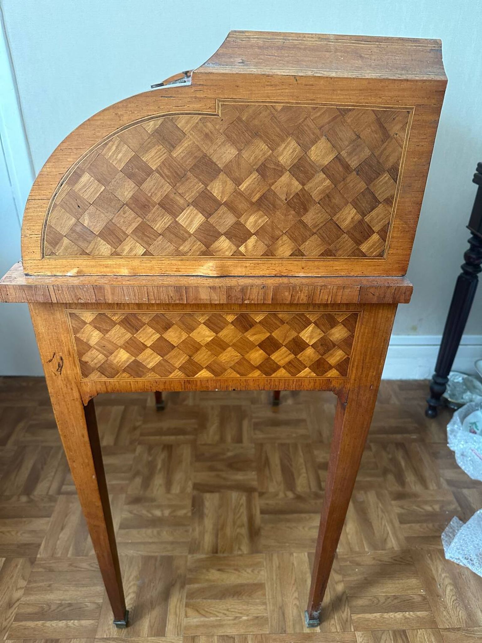 Cylindrical desk in cubic marquetry Louis XVI style late 19th, early 20th century