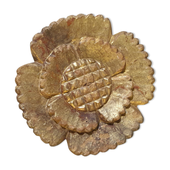 Flower in gilded wood