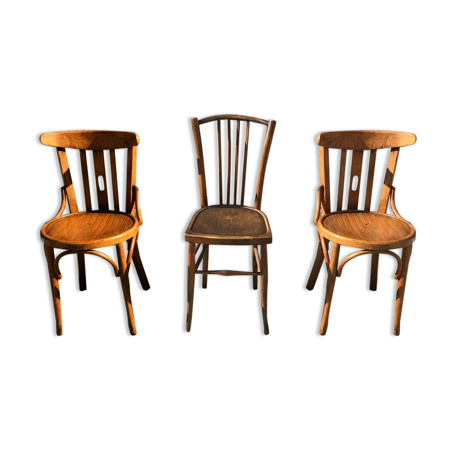 Set de 3 chaises bistrot dépareillées