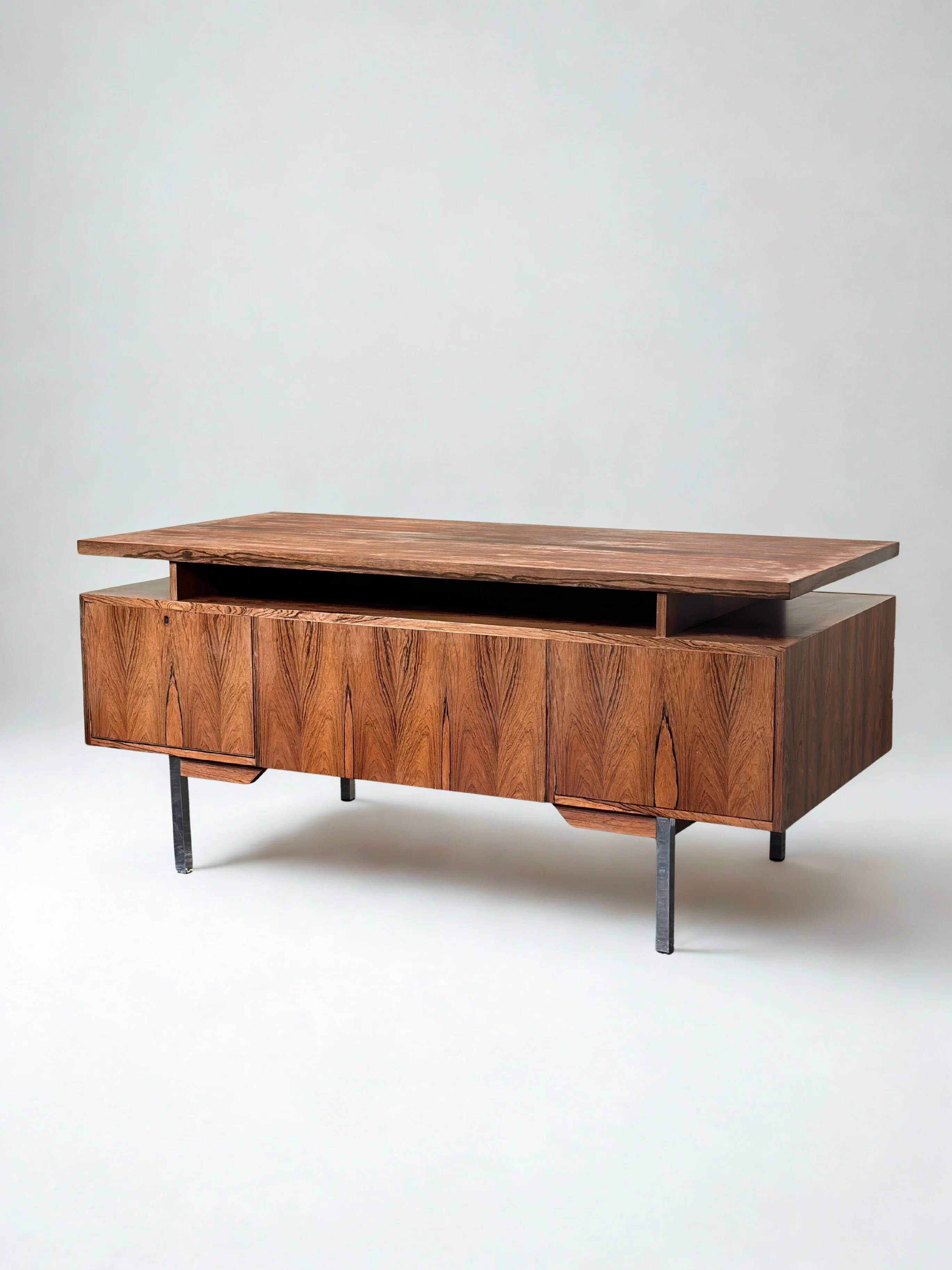 Lübke Rosewood Freestanding Executive Desk
