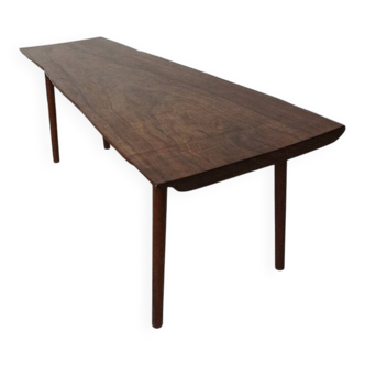 Asymmetrical coffee table