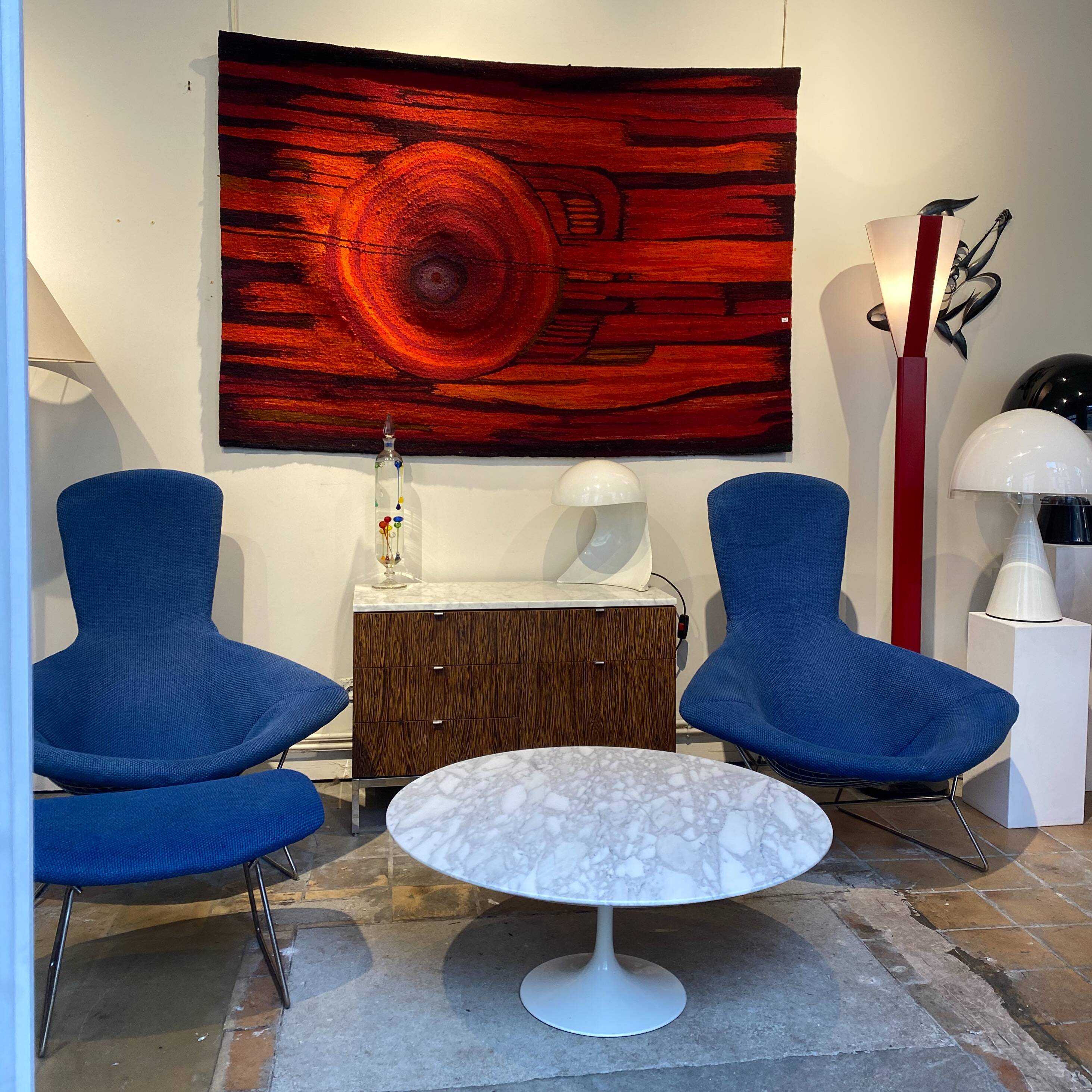 Pair of Bird chairs by Harry Bertoia, vintage editions by Knoll.