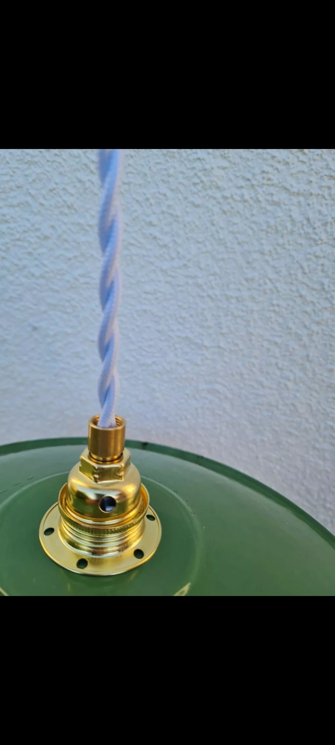 Enamelled sheet metal suspension 1950