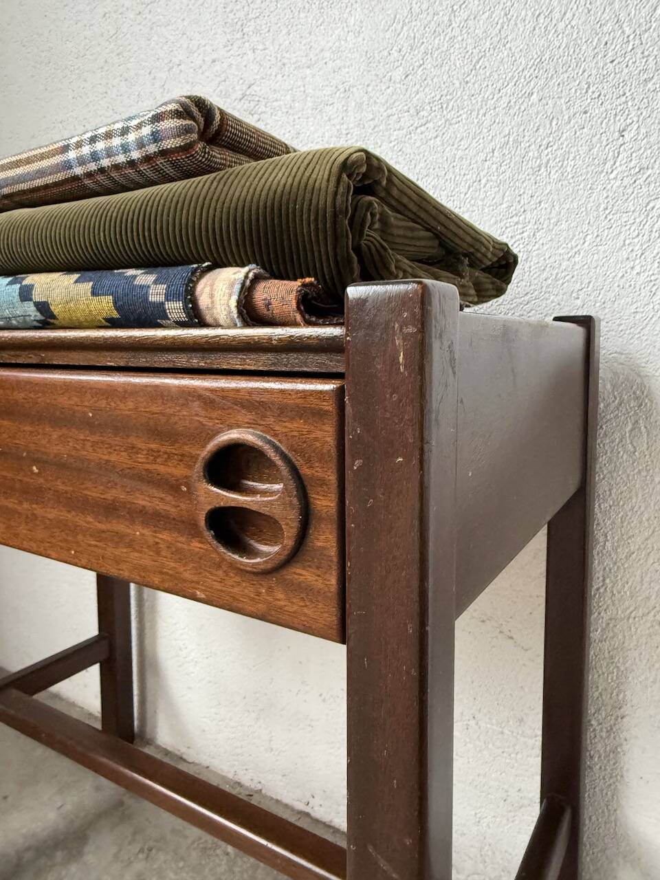 Jacques Hauville bedside table Roche Bobois mahogany