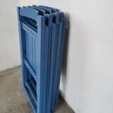 Set of 4 vintage folding chairs