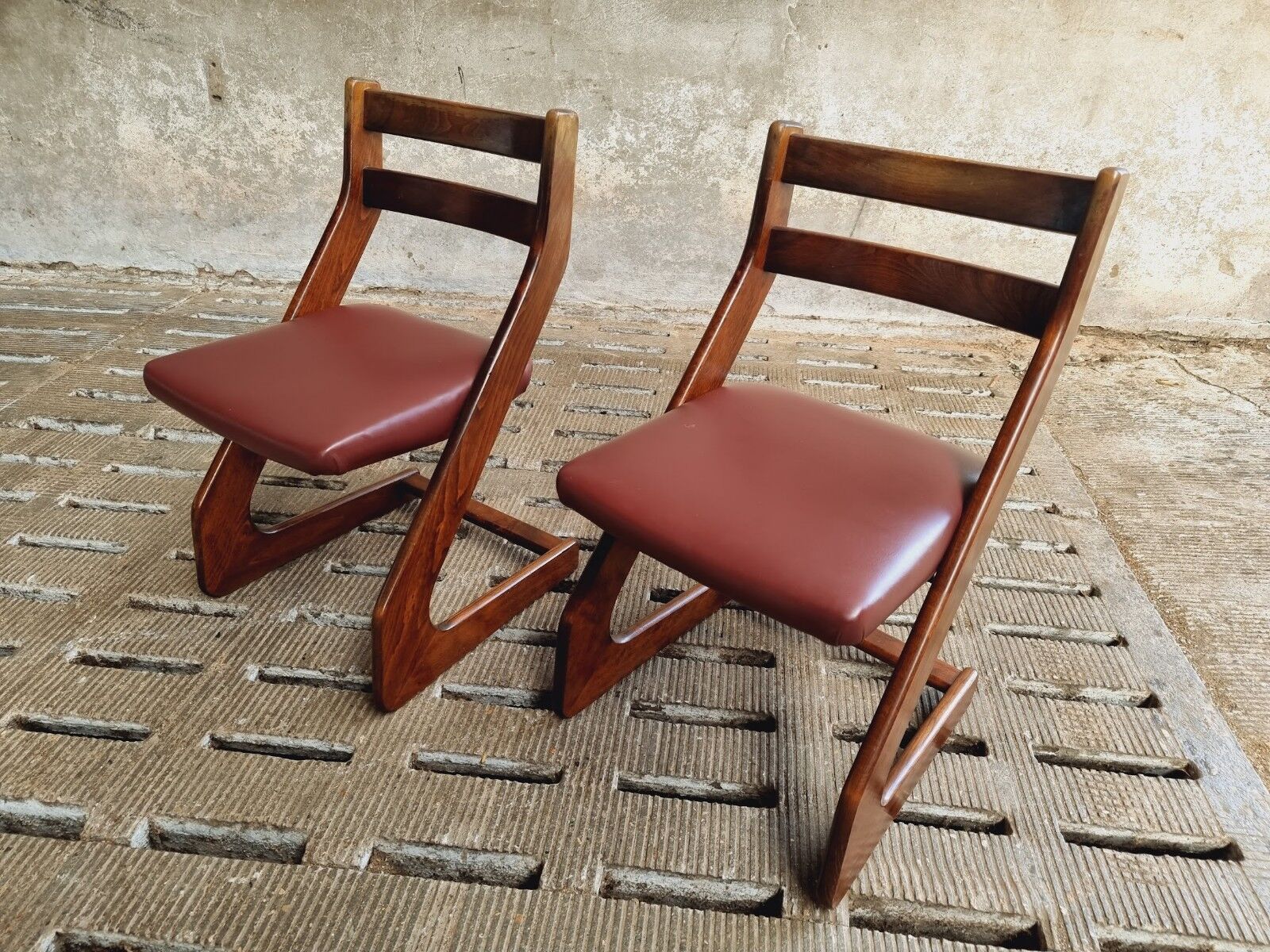 Vintage design chairs set Mid Century